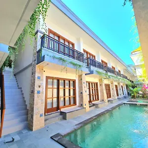 Kamandaka Kuta (Bali)