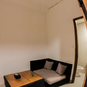 Hostal Dbeds Kuta, Kuta Lombok