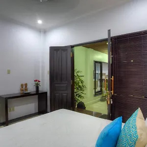 Kedis Bali Kuta (Bali)